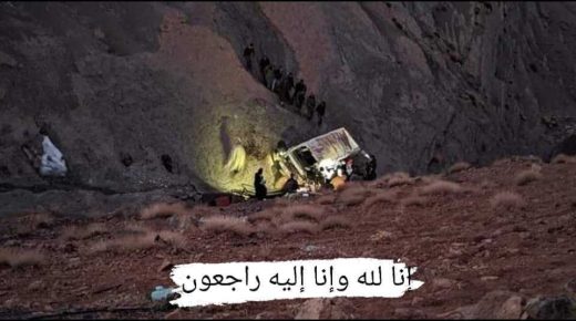 ميدلت- مصرع سائق سيارة خفيفة وإصابة راكب في حادثة سير بمدخل أنمزي .