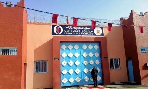 ايداع رئيس جماعة سجن ورزازات بسبب اختلاس المال العام.
