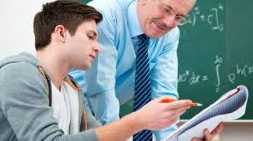 اتهامات ضد أستاذ بفاس: تلاميذ يدافعون عنه ويردون على الاتهامات
